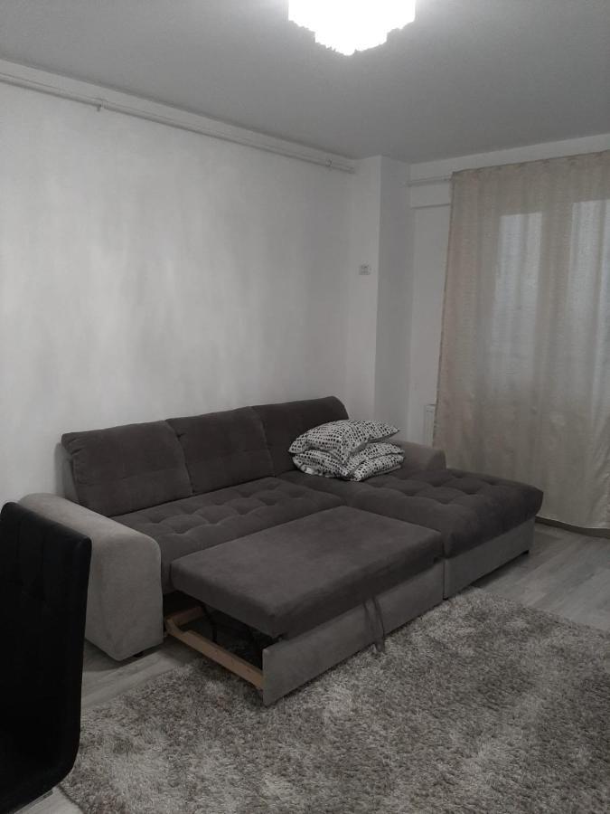 Luxury Daniel Apartament Residence Militari Roşu Exterior foto